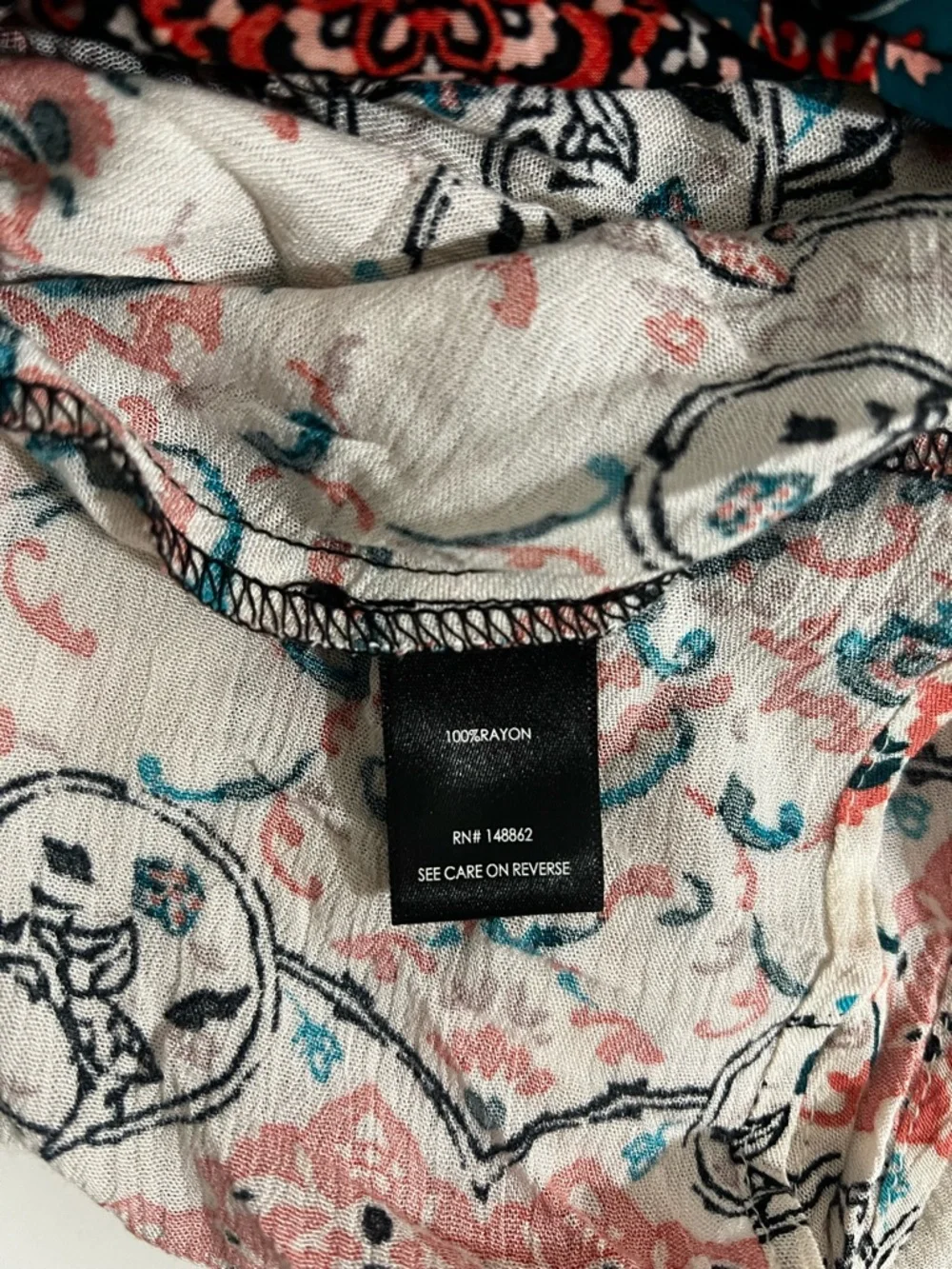 Torrid Chiffon High-Low Kimono in a Boho Medallion Pattern Size 3x - Picture 9 of 9